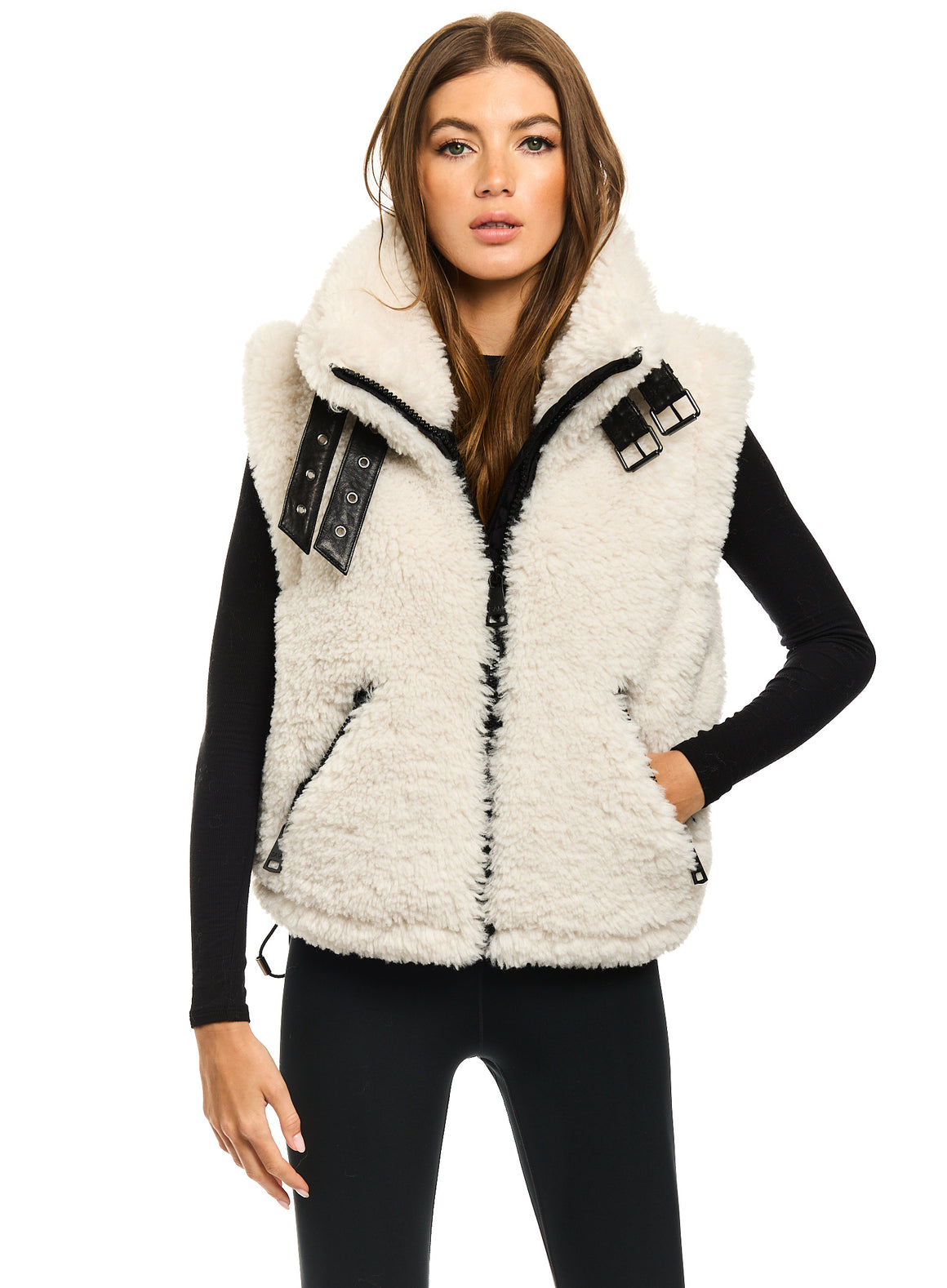 SHERPA VEST