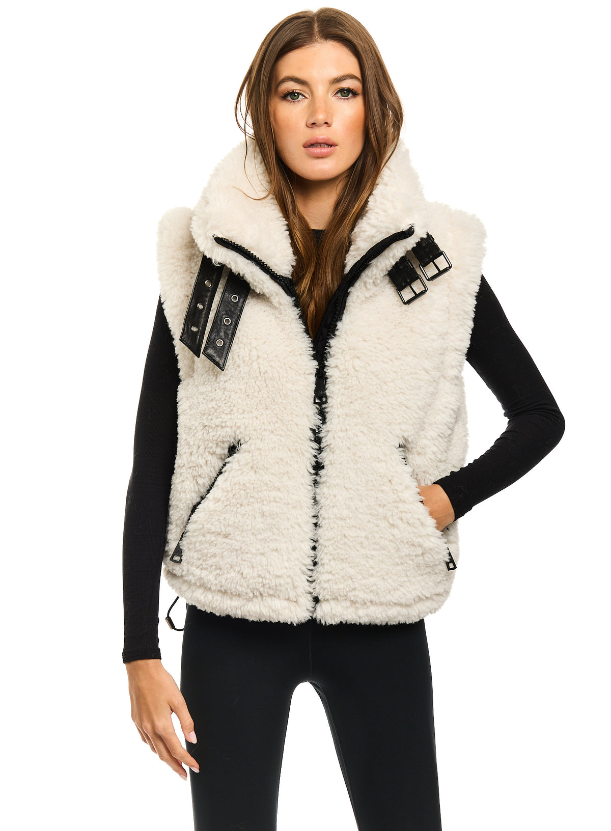 SHERPA VEST