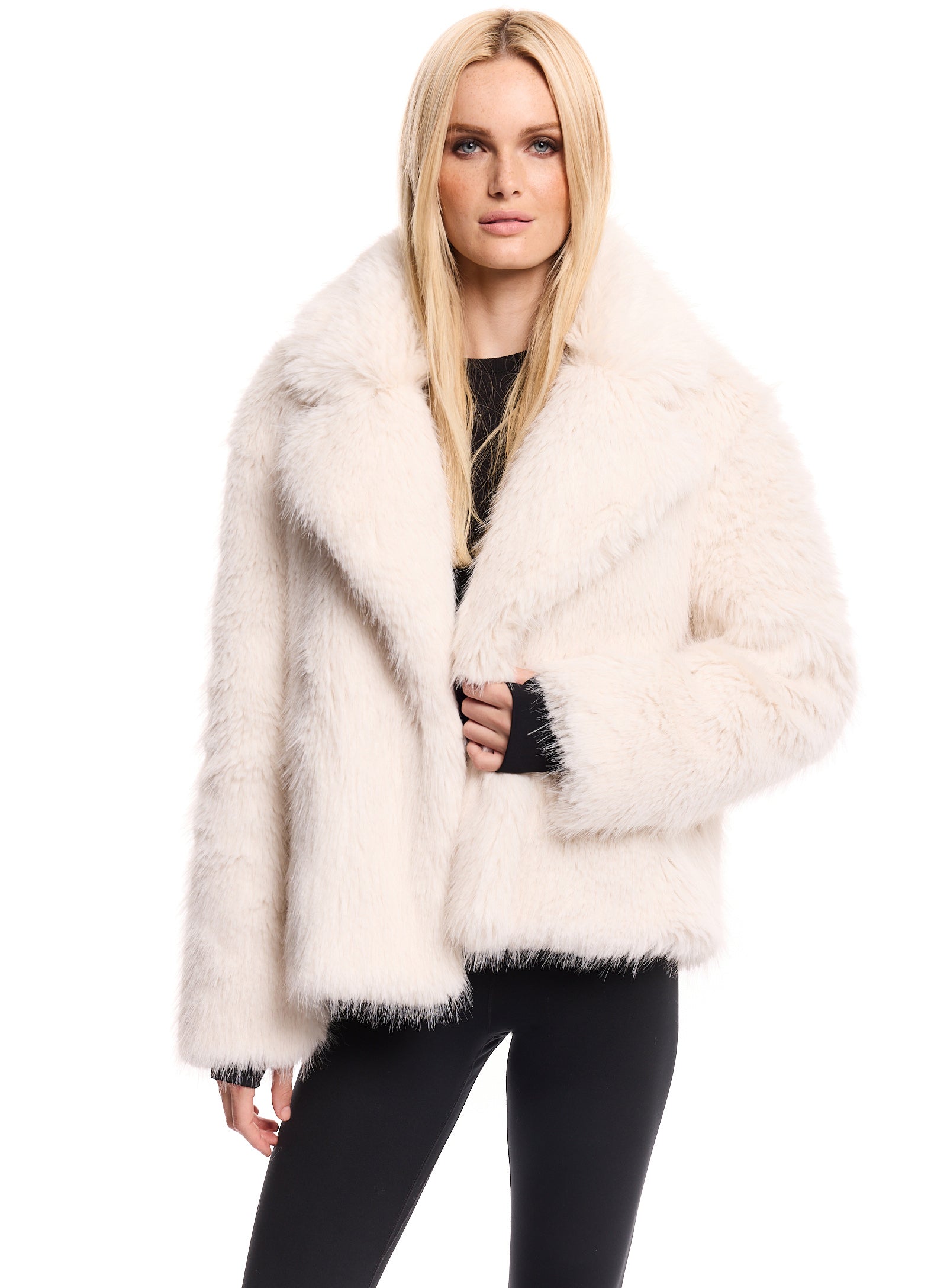 NKNIT / vegan fur big jacket【short】 NKNIT/vegan fur big jacket【short】