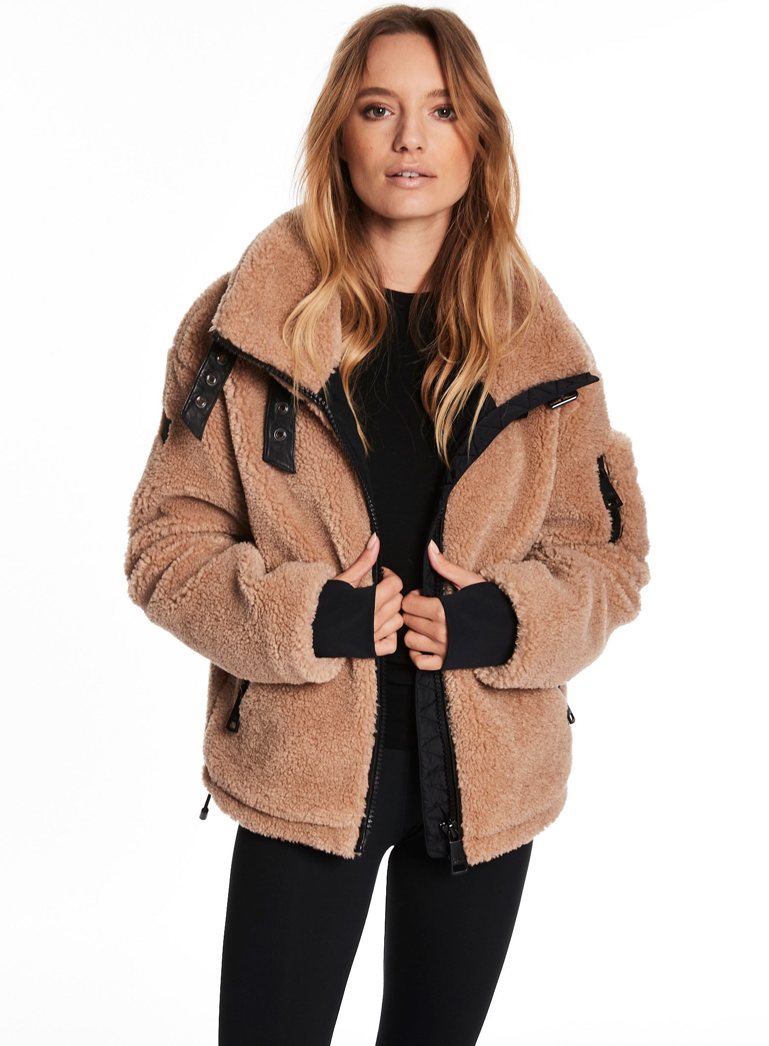 Women's Levi's® Original Sherpa Trucker Jacket | Levi jeans women, Trucker  jacket, Sleeveless denim jackets